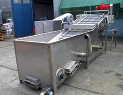 Repair and restoration of machines for washing fruits and vegetables